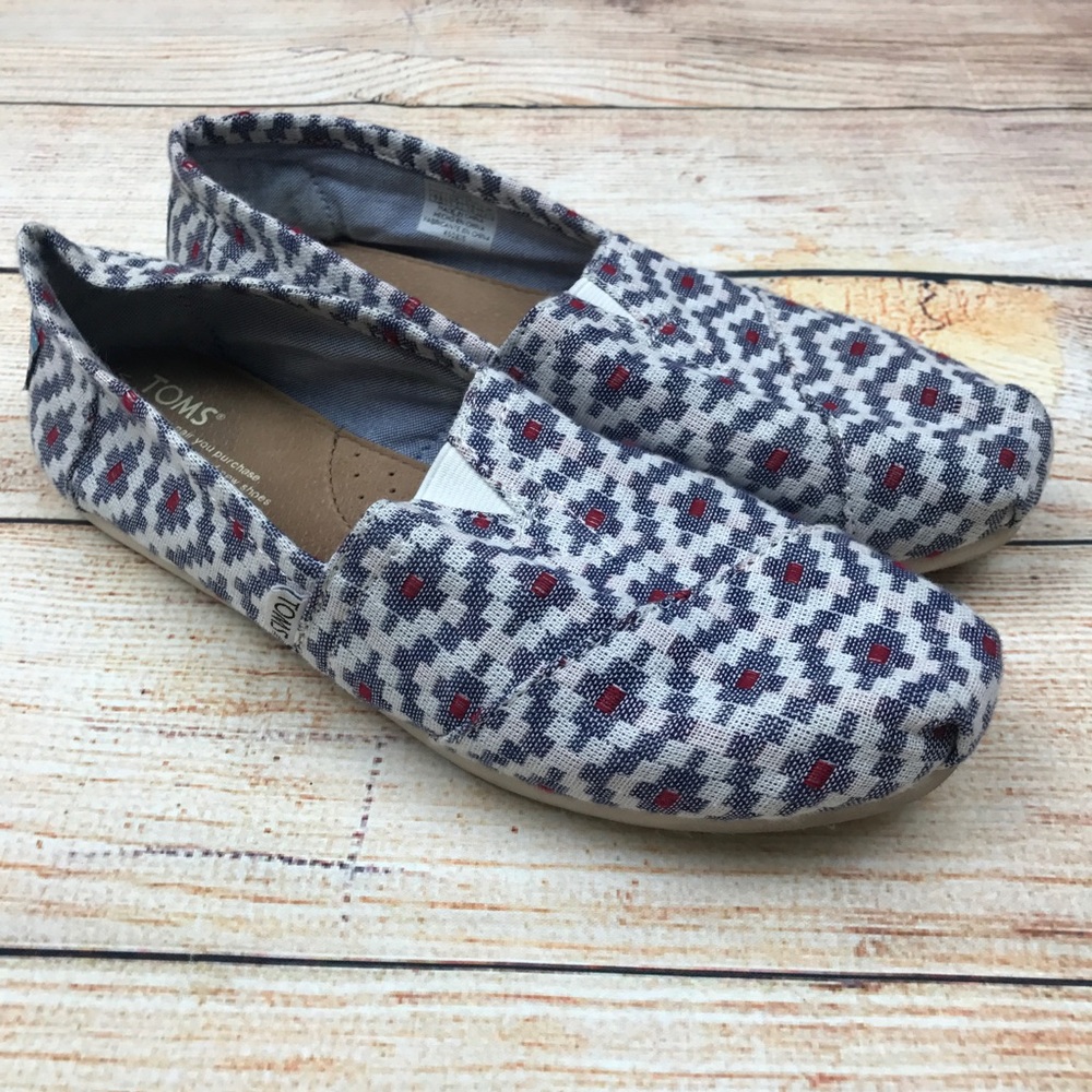 Toms Printed Slip Ons Sz 7.5